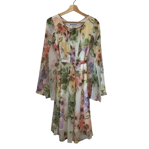 Seventh Avenue Dresses & Skirts - Seventh Avenue Sheer Floral Dress w/ white lining and cape sleeves, Size 8